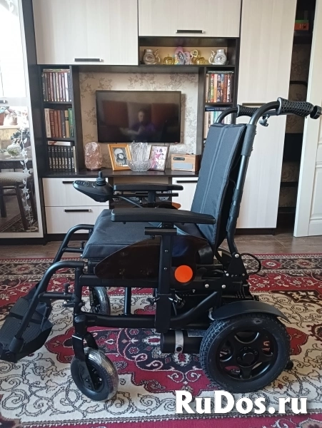 Продам кресло-коляску с электроприводом изображение 4