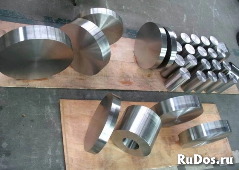 Круг горячекатаный марка 12Х18Н10Т диаметр 230 мм Круг горячекатаный марка 12Х18Н10Т диаметр 230 мм фото