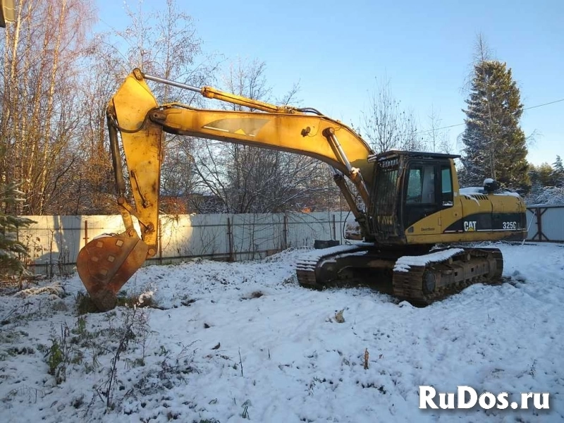 Гусеничный экскаватор CAT 325, 2004 г, 30 тонн фото