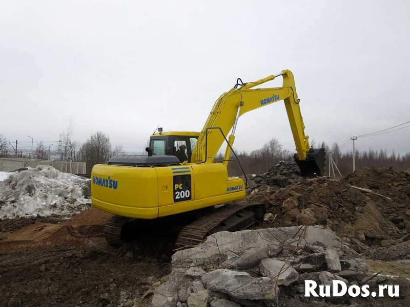 Гусеничный экскаватор Komatsu 200, безупречен изображение 4