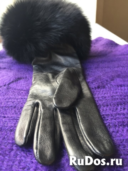 Перчатки новые versace италия кожа черные мех лиса песец двойной изображение 8