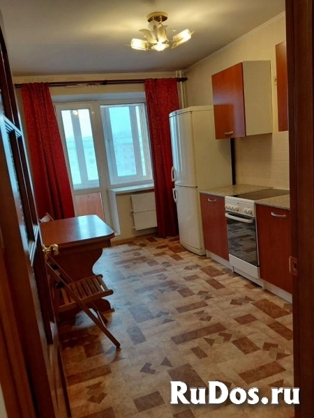 Сдам 1 комнатную квартиру 38 м2 изображение 4