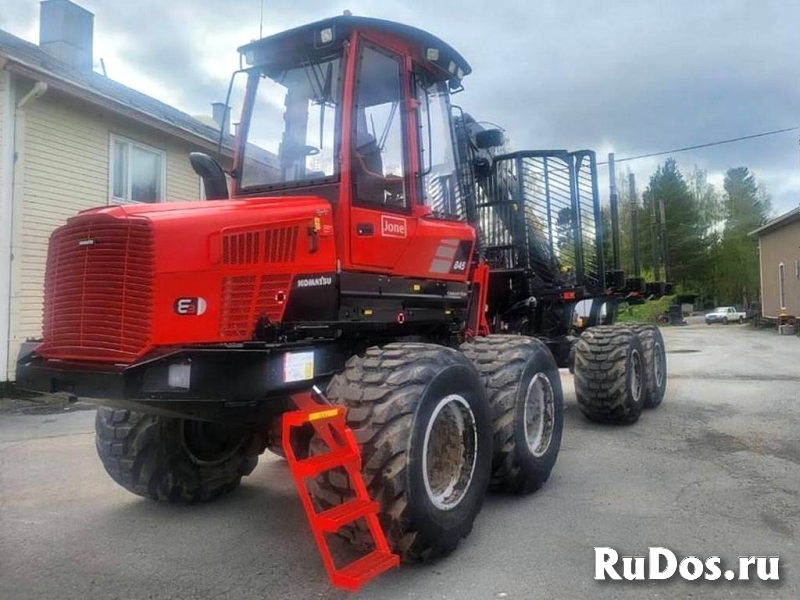 Форвардер Komatsu 845 2020 г, 2200 м/ч, из Европы фотка