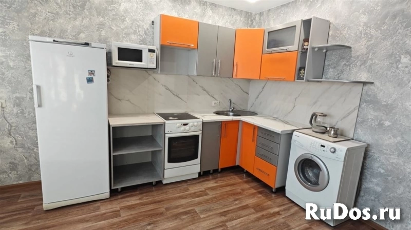 Сдам 2 комнатную квартиру 55 м2 изображение 4