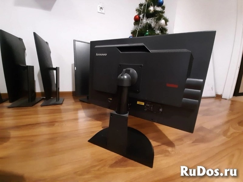 Монитор Lenovo ThinkVision LT2452pwC фотка