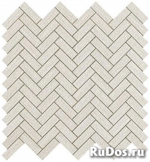 Керамическая плитка Atlas Concorde Room White Herringbone Wall 32,4х32,4 фото