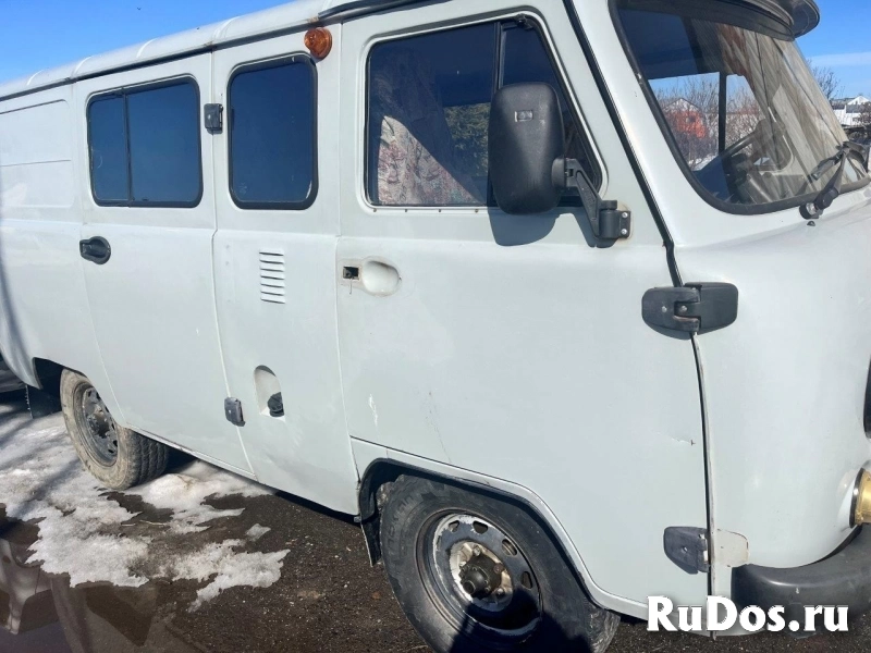 Грузовой фургон УАЗ 390995-04 в Томске изображение 3