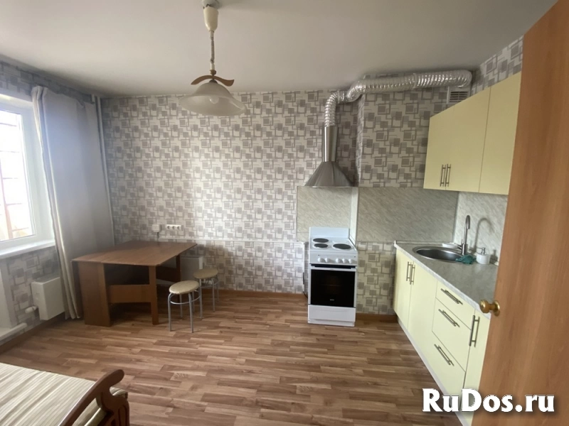 Сдам 1-комнатную квартиру изображение 3