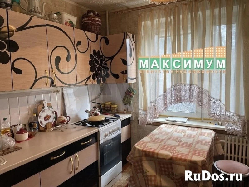 Продам 9 комнатную квартиру 50 м2 изображение 4