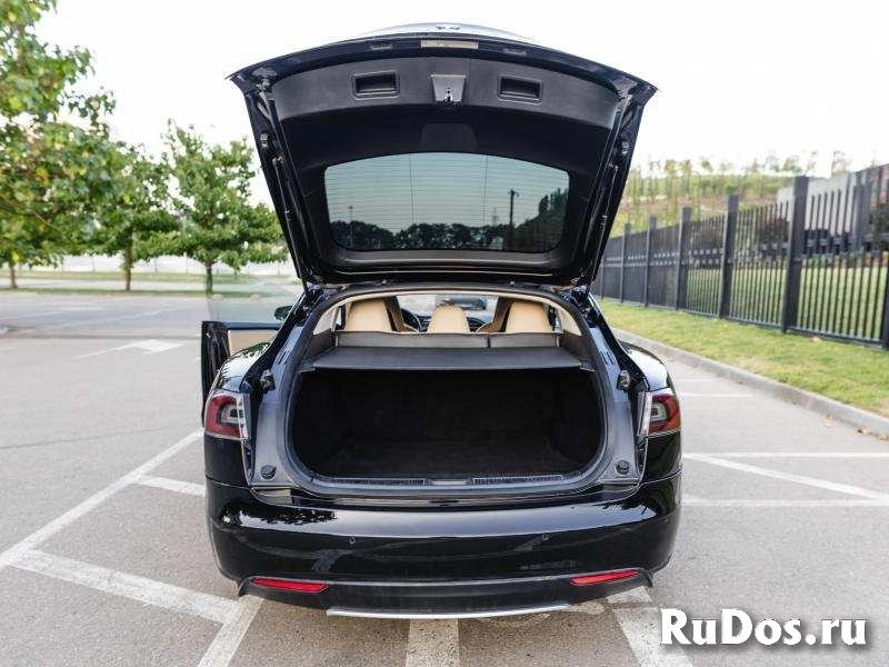 Продам автомобиль TESLA MODEL S 2016 г.в. изображение 8