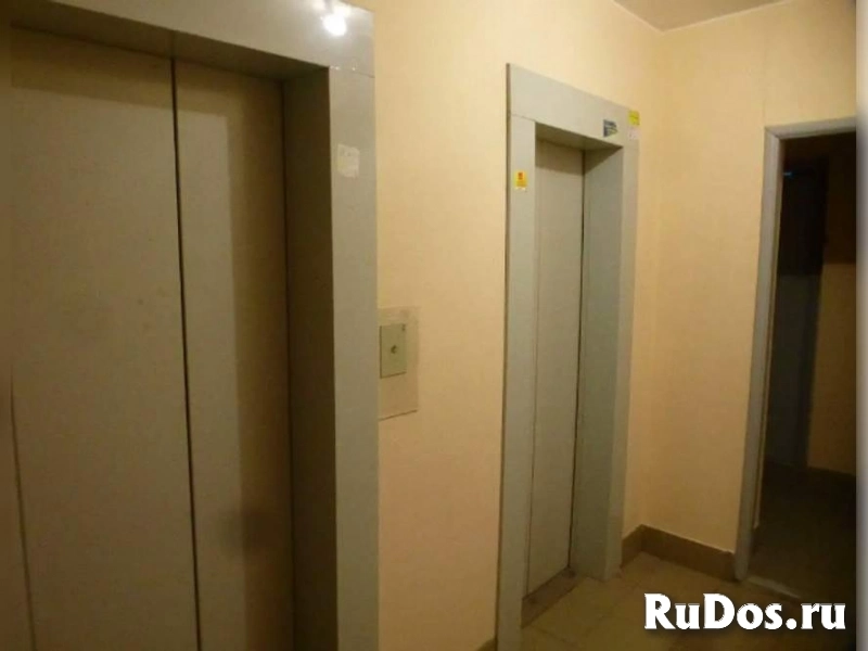 Продам 2 комнатную квартиру 66 м2 изображение 5