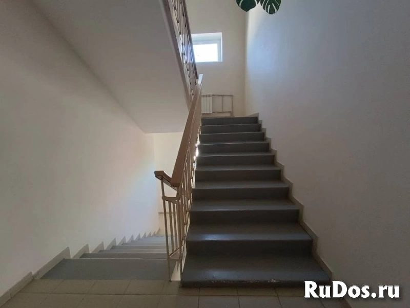 Продам 2 комнатную квартиру 89.7 м2 изображение 4