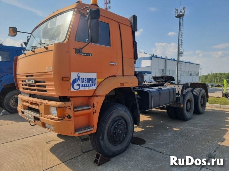 Тягач седельный КАМАЗ 65225-014-22 (Л8) изображение 3