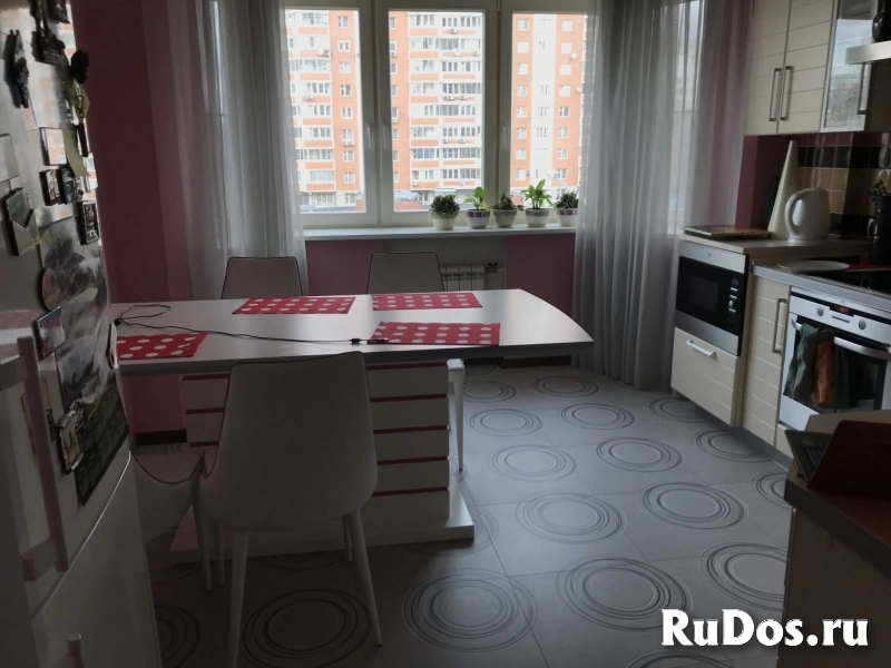 Продам 2 комнатную квартиру 59 м2 изображение 8
