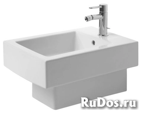 Биде подвесное DURAVIT Vero 223915 (белый) с горизонтальным выпуском фото