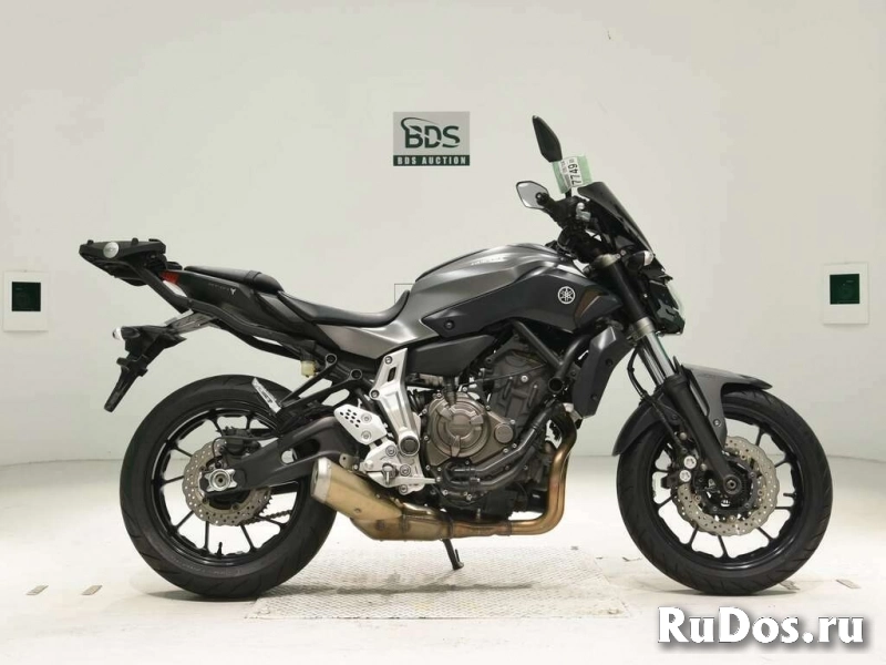 Мотоцикл naked bike Yamaha MT-07 ABS рама RM07J нэйкед байк фотка