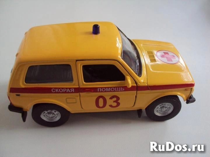Автомобиль Лада 4x4 Скорая помощь фотка