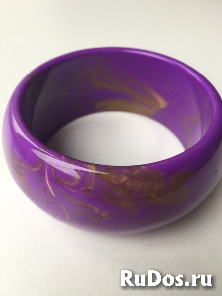 Браслет новый сиреневый фиолетовый золото женский пластик бижутер изображение 7
