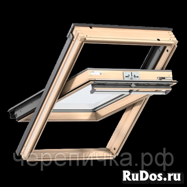 Мансардное окно VELUX PREMIUM дерево 2 камеры GLL 1061 MK08(78*140) ручка сверху фото