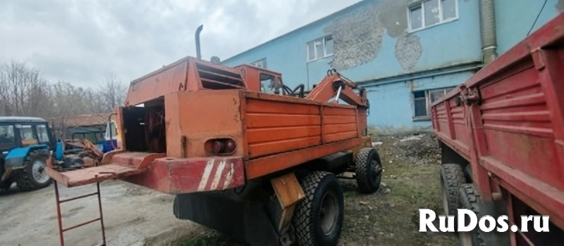 Экскаватор ЭО-3322Д , 1988 года выпуска  (г. Мурманск) фотка