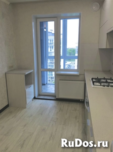 Продам 2 комнатную квартиру 63 м2 изображение 9