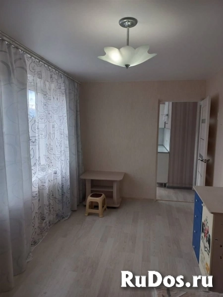 Продам 2 комнатную квартиру 42 м2 изображение 4