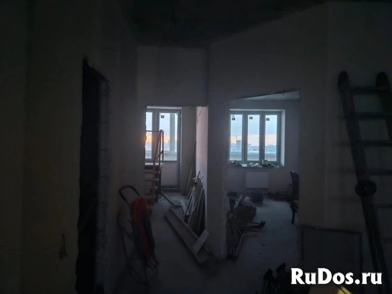 Продам 8 комнатную квартиру 330 м2 изображение 4