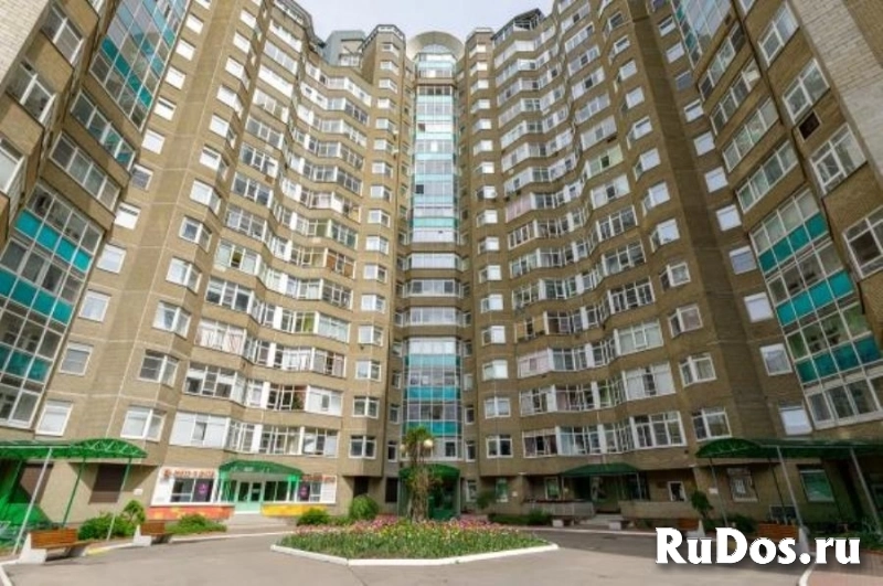 Продажа машиноместа 27 м2 в ЖК Аркада-Хаус фото