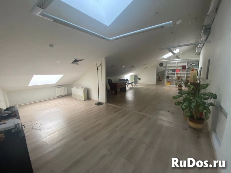Сдам коммерческую недвижимость 240.999 м2 фотка
