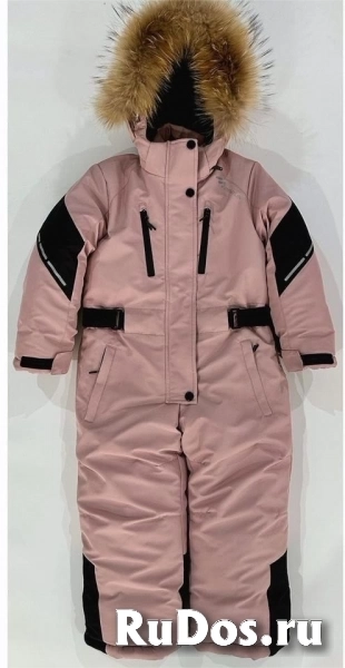 Детские комбинезоны с мехом оптом. Размеры 122-164 картинка 8 Детские комбинезоны с мехом оптом. Размеры 122-164 изображение 8