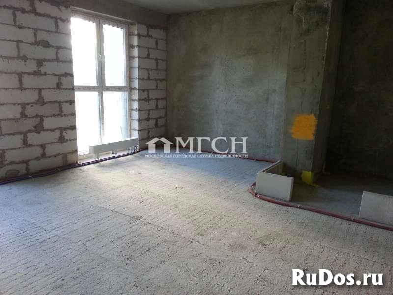 Продам 2 комнатную квартиру 65.3 м2 изображение 9