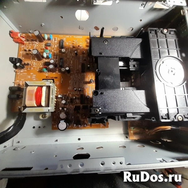 CD-проигрыватель Denon DCD-7.5L изображение 4