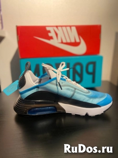 Кроссовки Nike Air Max 2090 'Blue' фото