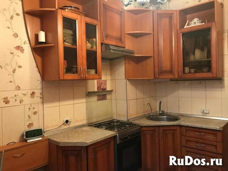 Продается уютная тихая 3-х комнатная квартира в самом центре Санкт-Петербург объявление Продается уютная тихая 3-х комнатная квартира в самом центре изображение 4