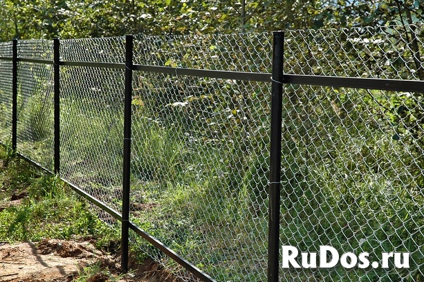 Забор из сетки Рабица изображение 3