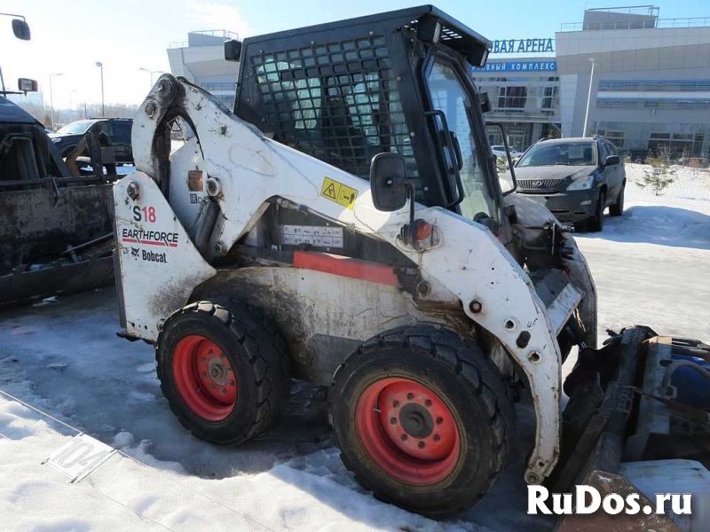 Минипогрузчик Bobcat S18, 2020 г, ковш, вилы, щетка, гусеницы изображение 3