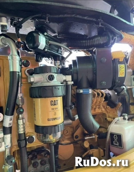 Мини-экскаватор Cat302 изображение 3