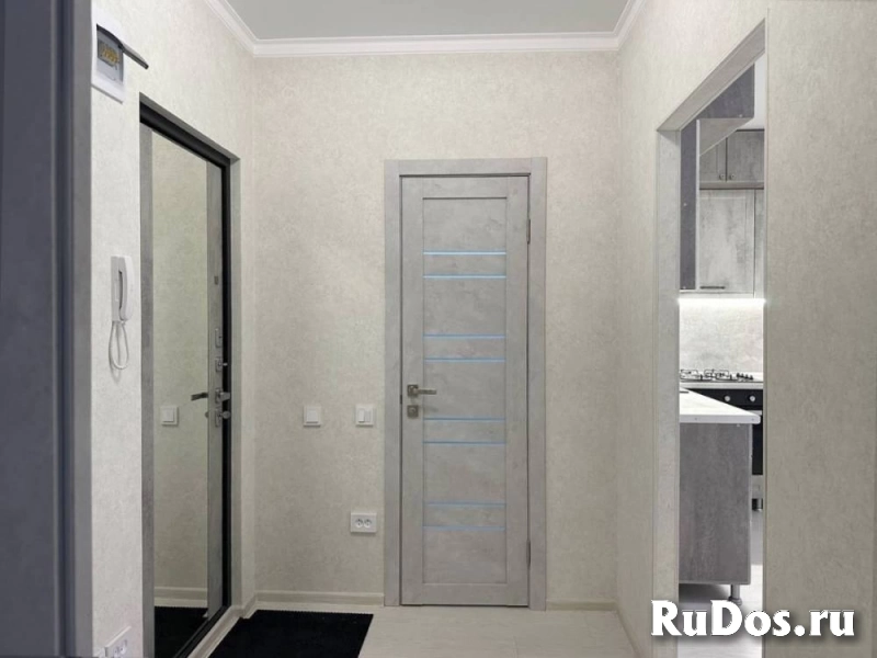 Продам 1 комнатную квартиру 47 м2 изображение 9