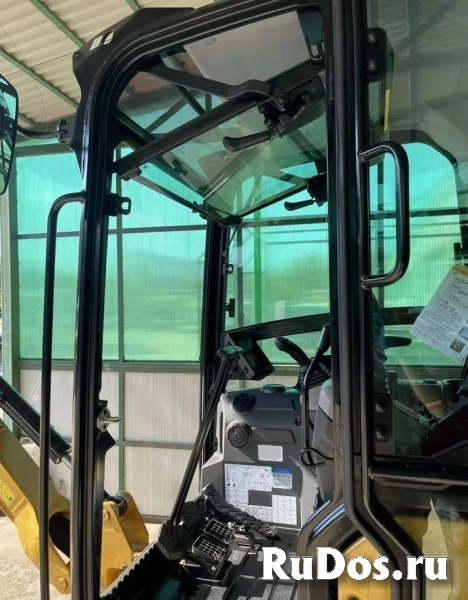 Мини-экскаватор Cat302 изображение 5