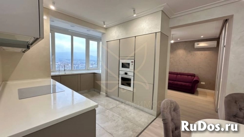 Продам 3 комнатную квартиру 96 м2 изображение 8