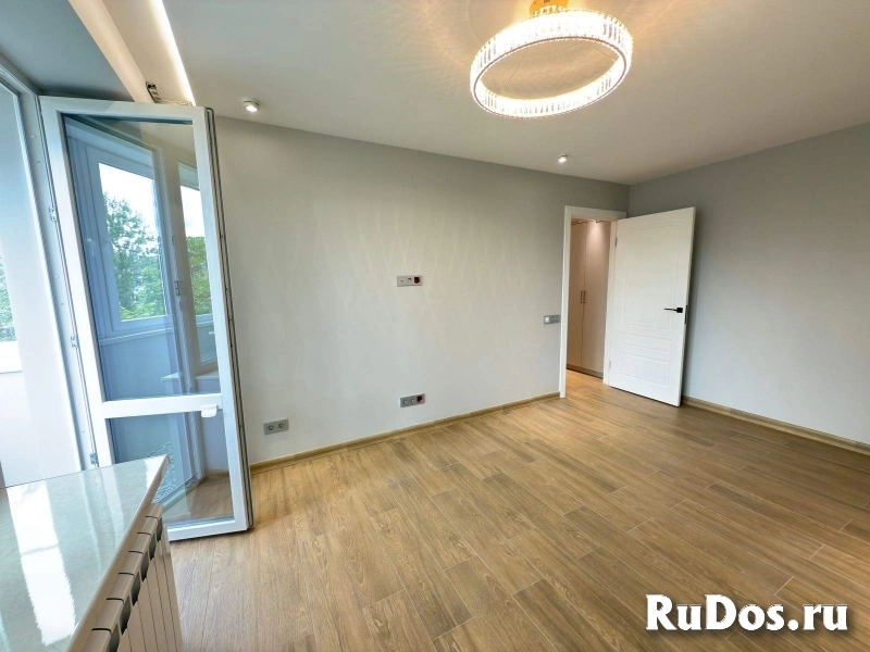 Продам 2 комнатную квартиру 42 м2 изображение 8