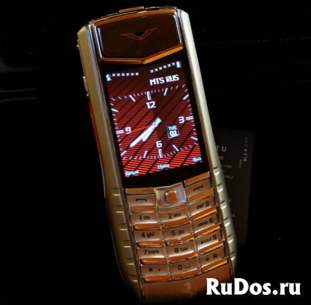 Новый Vertu Ascent Ti (русифицирован,комплект) изображение 3