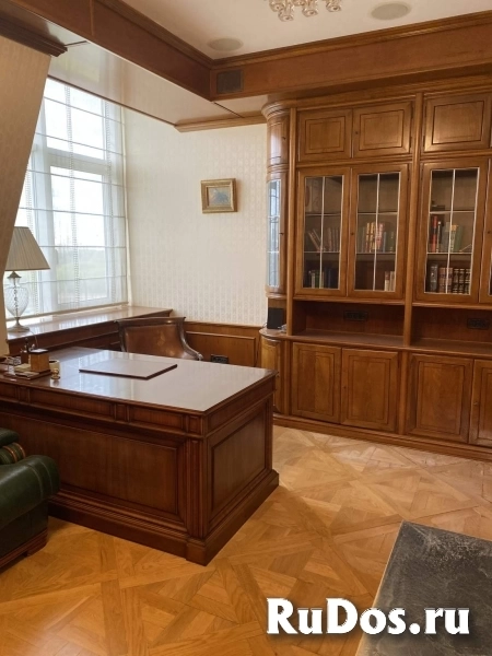 Продам 5 комнатную квартиру 243 м2 изображение 6