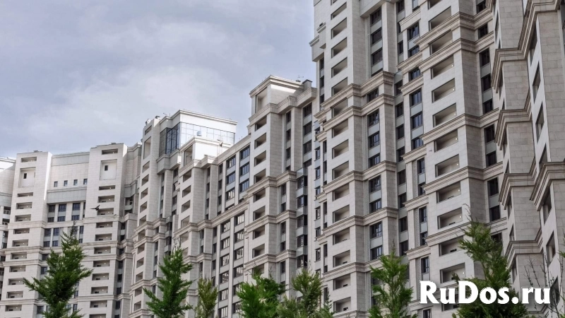 Продам 2 комнатную квартиру 63 м2 изображение 5