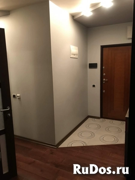 Продам 2 комнатную квартиру 59 м2 фотка