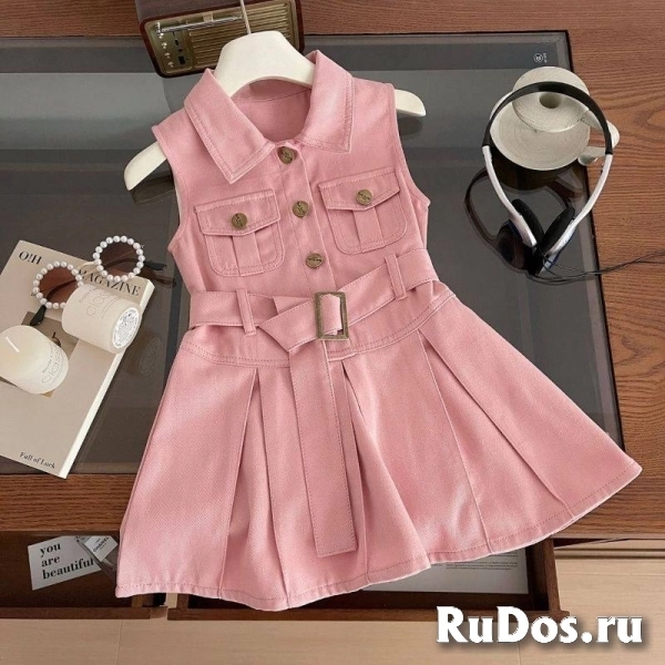 Платье с поясом изображение 4