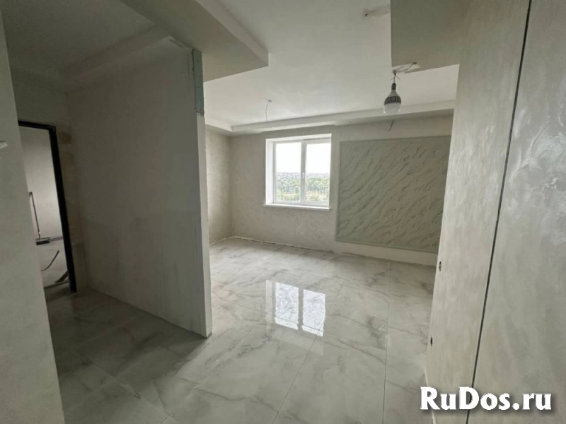 Продам 2 комнатную квартиру 60 м2 фото