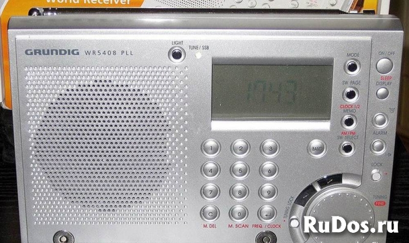 Новый, цифровой радиоприёмник Грюндиг WR 5408PLL изображение 3