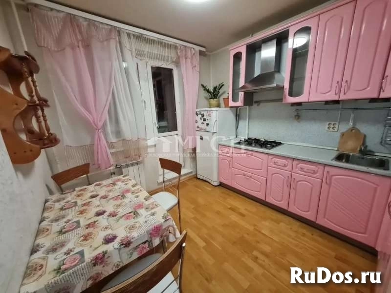 Продам 1 комнатную квартиру 38.9 м2 фотка