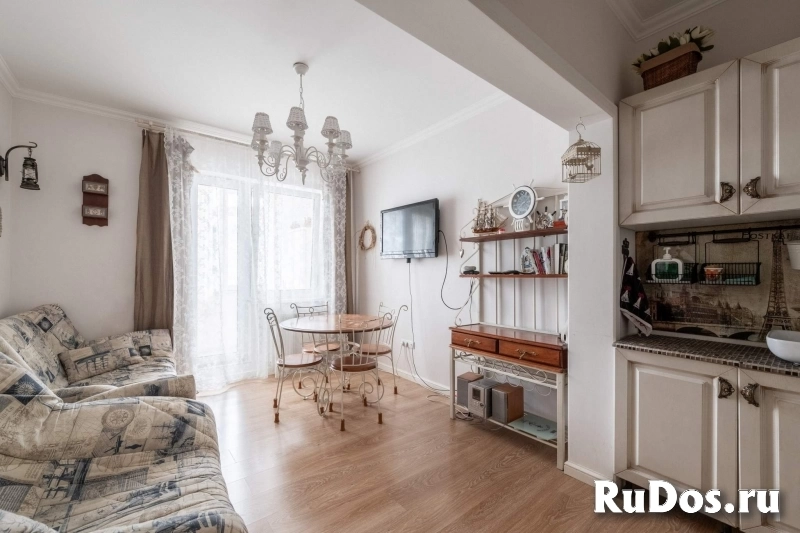 Продам 2 комнатную квартиру 56 м2 фото